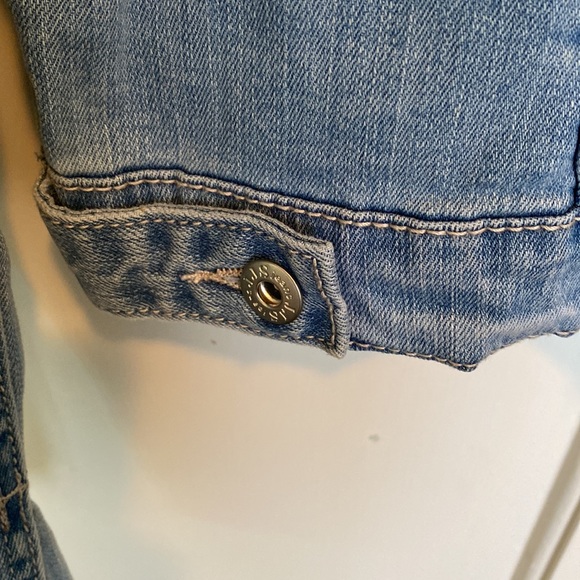 Denim jacket - Picture 4 of 6